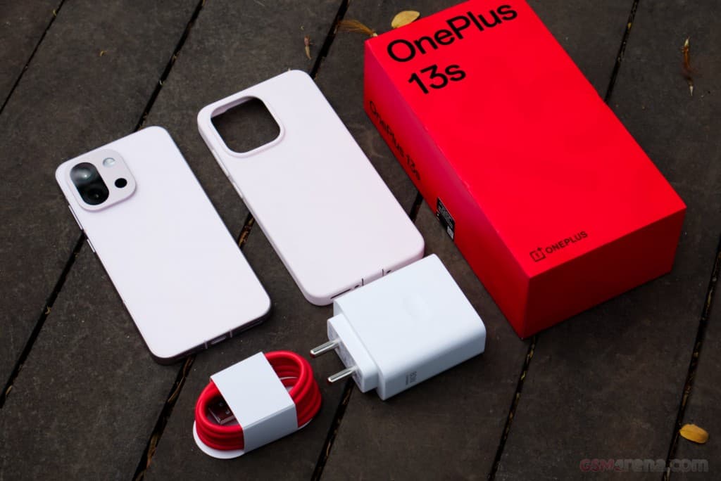 OnePlus 13s image 4