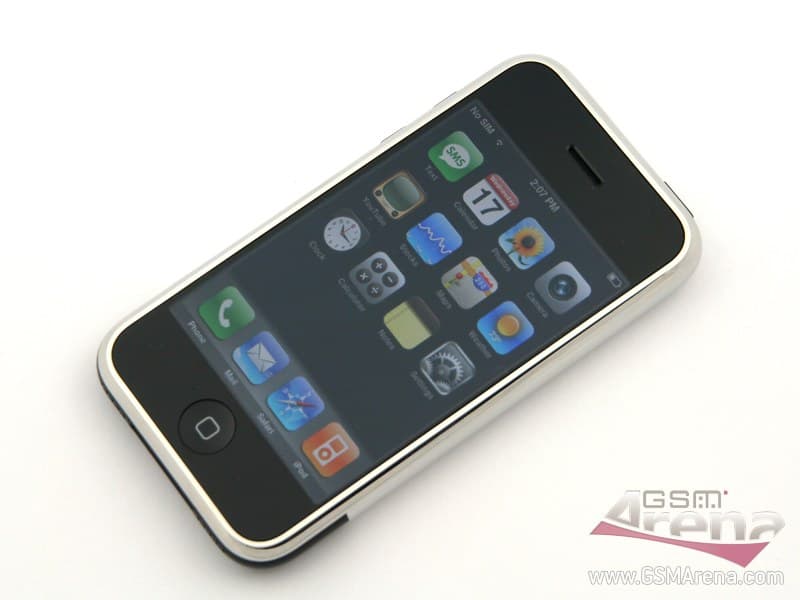 Apple iPhone gallery image 2