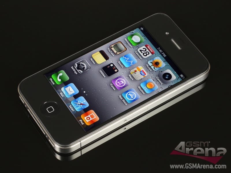 Apple iPhone 4 gallery image 3