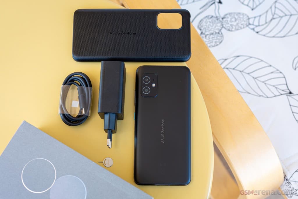 Asus Zenfone 8 image 3
