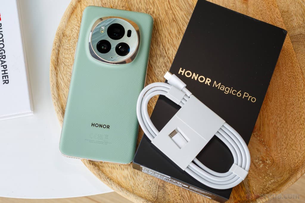 Honor Magic6 Pro image 3