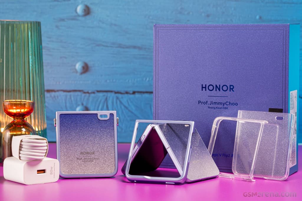 Honor Magic V Flip 2 gallery image 2