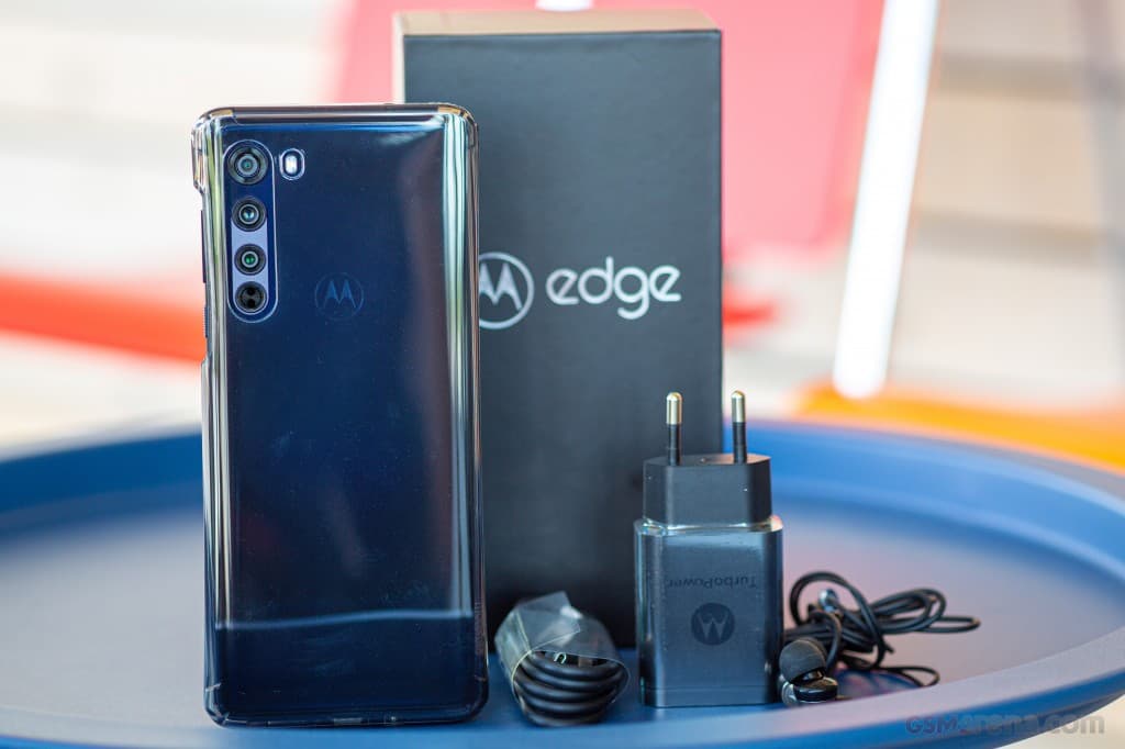 Motorola Edge image 2