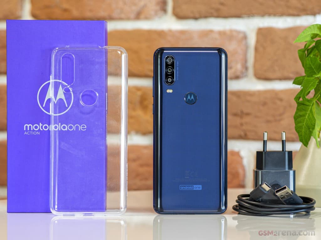 Motorola One Action image 3