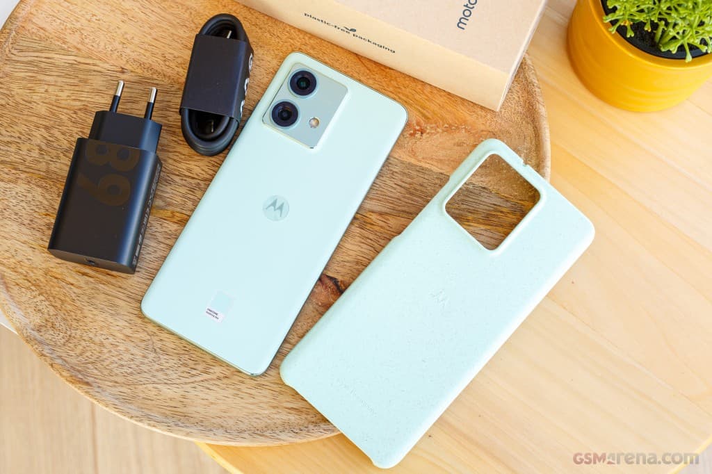 Motorola Edge 40 Neo gallery image 3