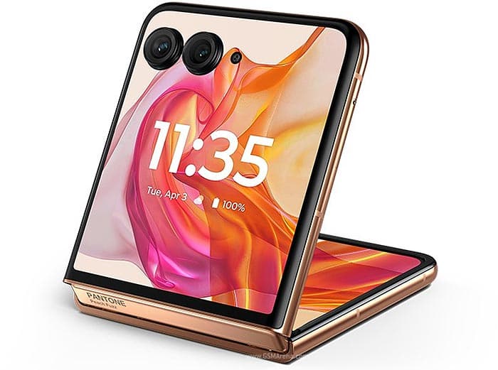 Motorola Razr 50 Ultra gallery image 2