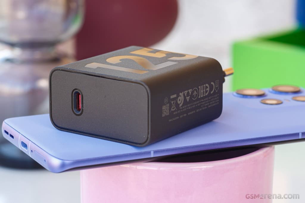 Motorola Edge 50 Pro gallery image 3