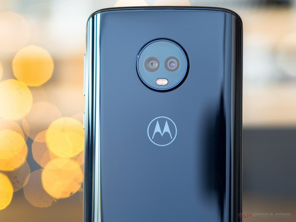 Motorola Moto G6 Plus image 3