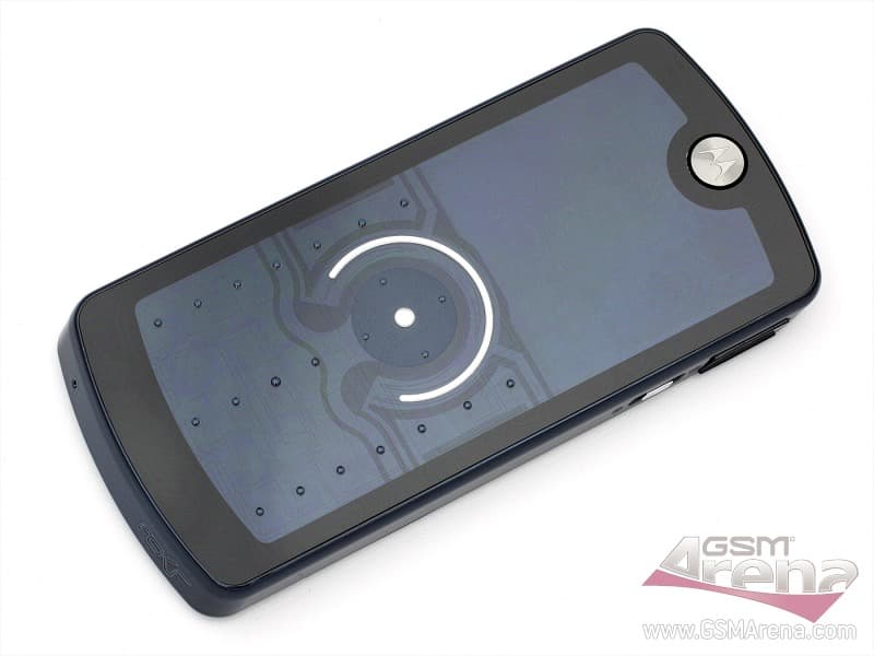 Motorola ROKR E8 gallery image 2
