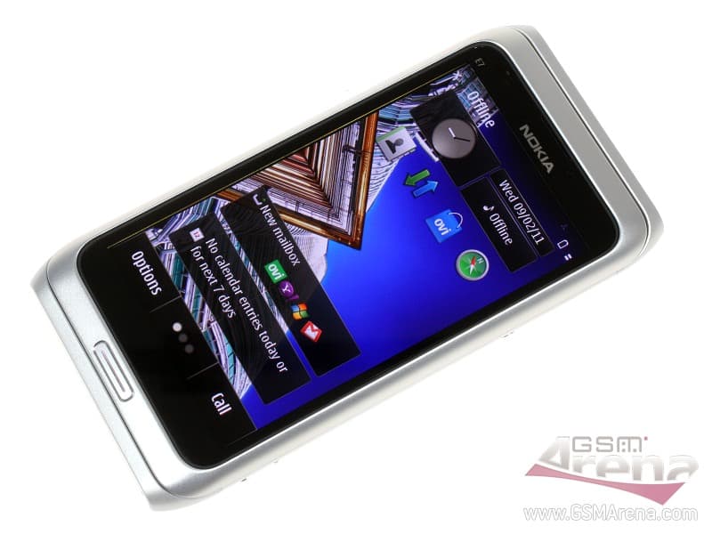 Nokia E7 image 2