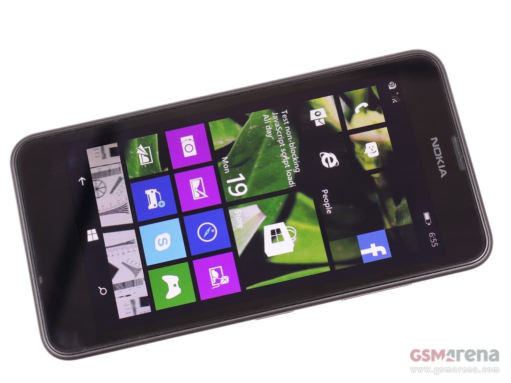 Nokia Lumia 630 image 3
