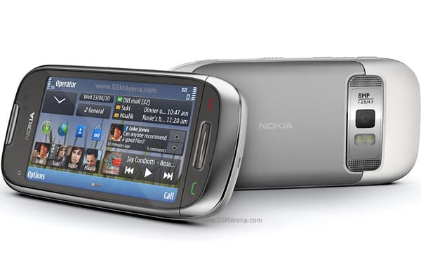 Nokia C7 image 1