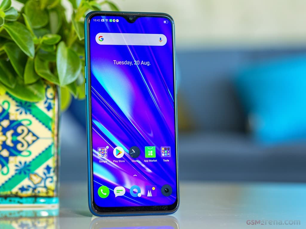 Realme Q gallery image 2
