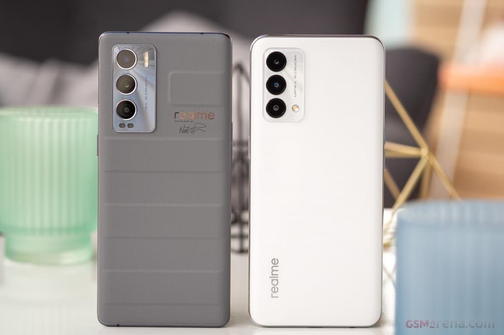 Realme GT Master gallery image 2
