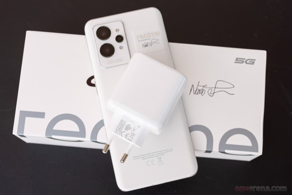 Realme GT2 Pro image 3
