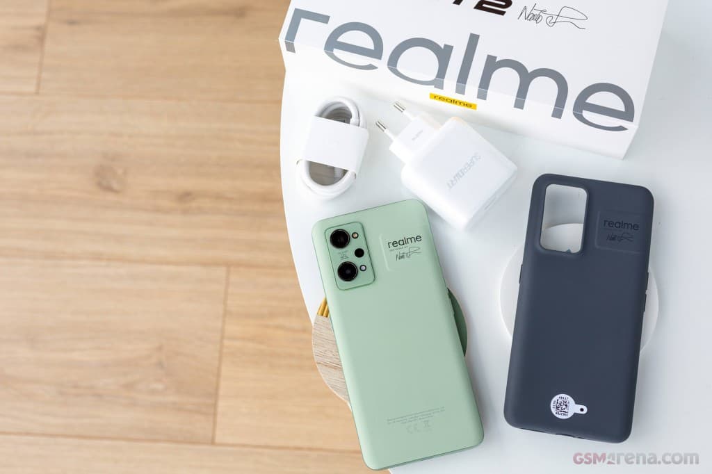 Realme GT2 image 3
