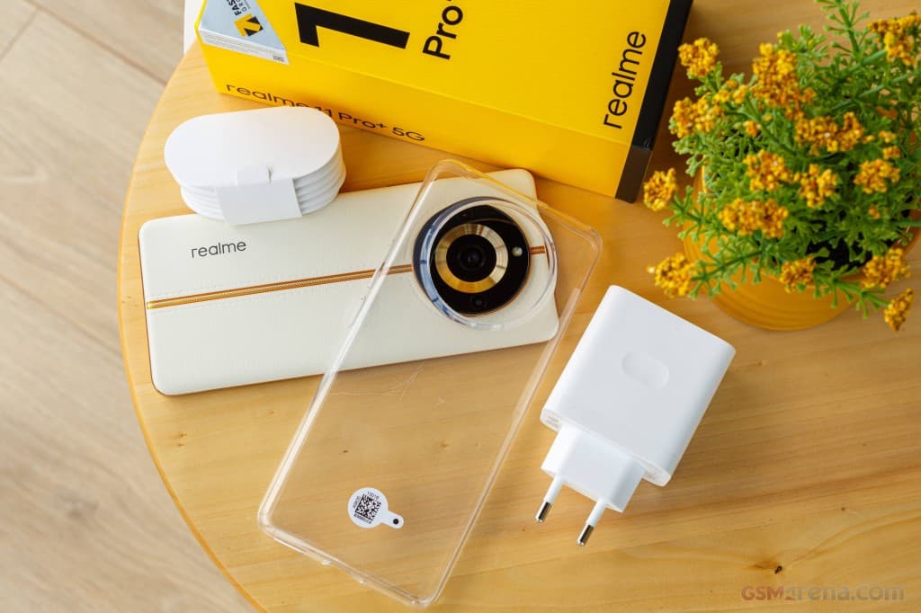 Realme 11 Pro+ gallery image 3