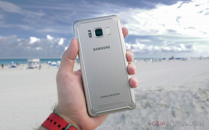 Samsung Galaxy S8 Active gallery image 3