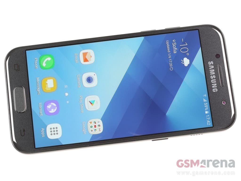 Samsung Galaxy A3 (2017) gallery image 3