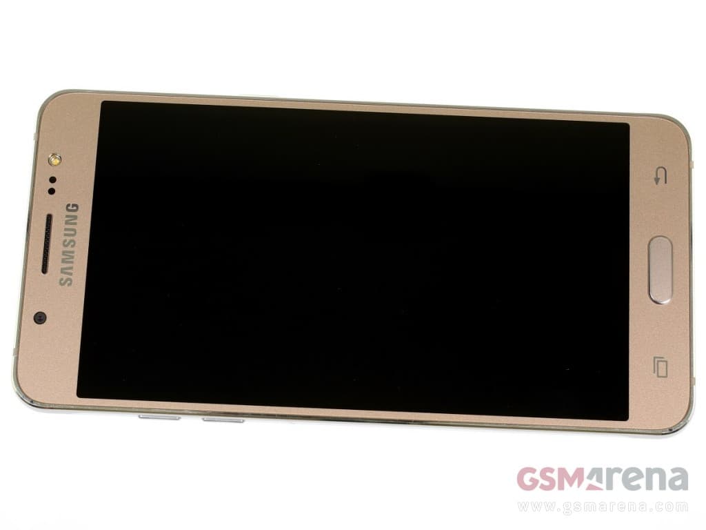 Samsung Galaxy J5 (2016) gallery image 3