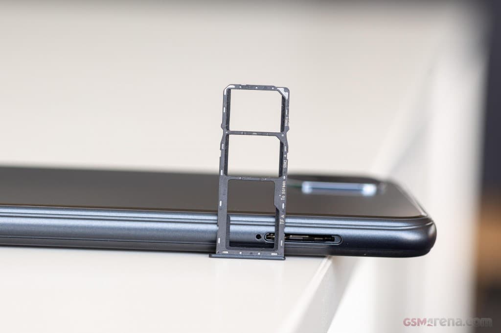 Samsung Galaxy A22 5G gallery image 2