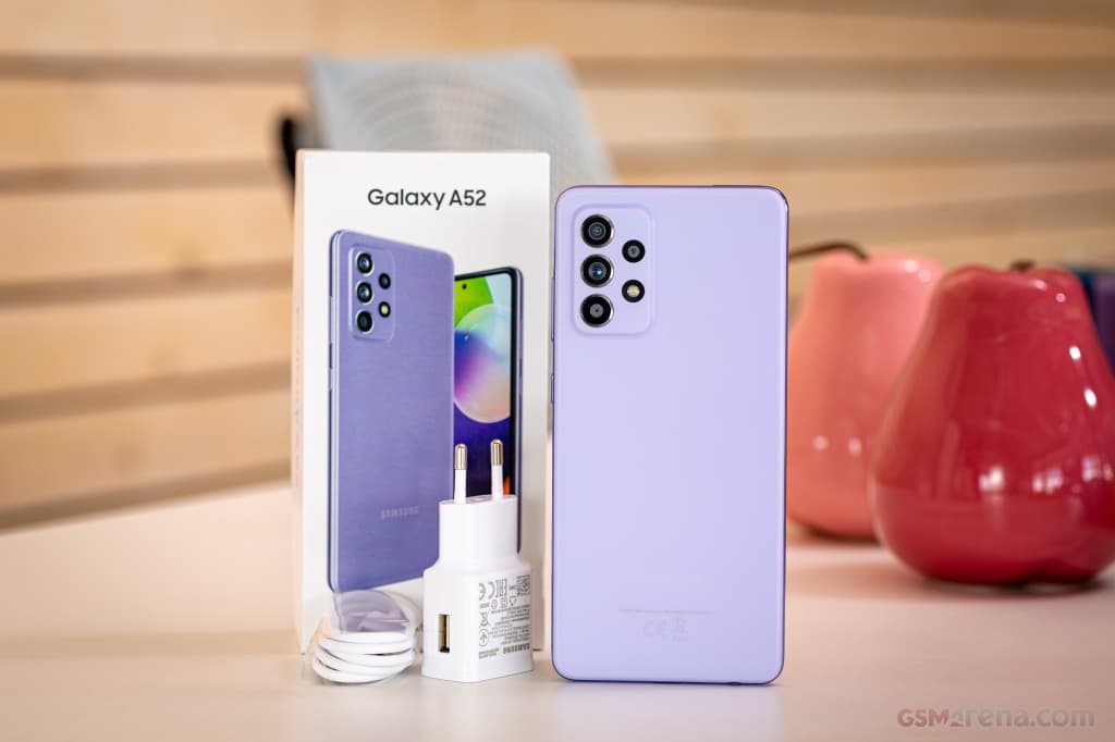 Samsung Galaxy A52 gallery image 2