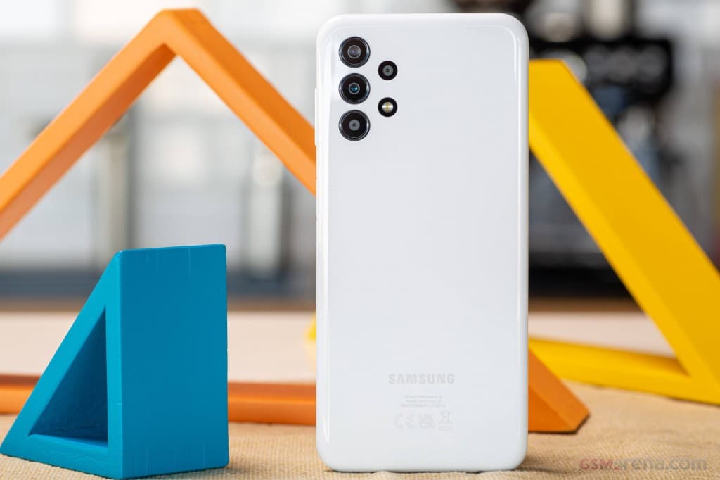 Samsung Galaxy A13 gallery image 3