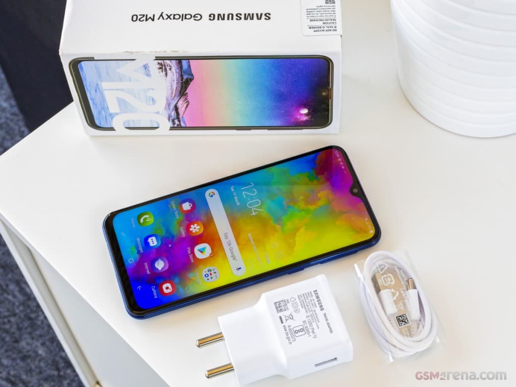 Samsung Galaxy M20 gallery image 3