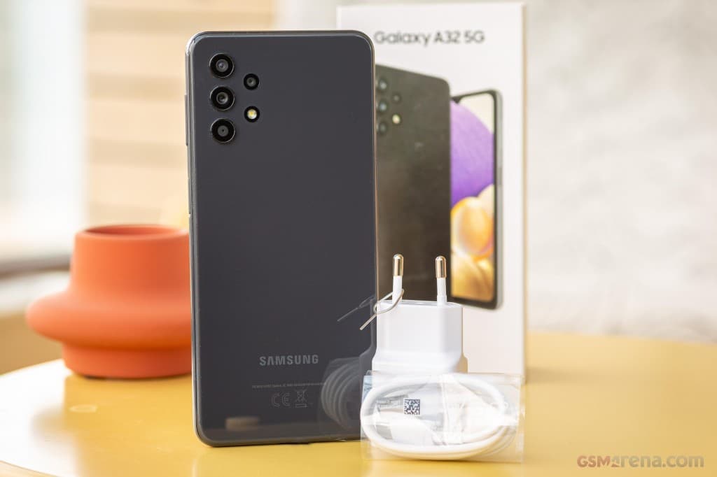 Samsung Galaxy A32 5G gallery image 2