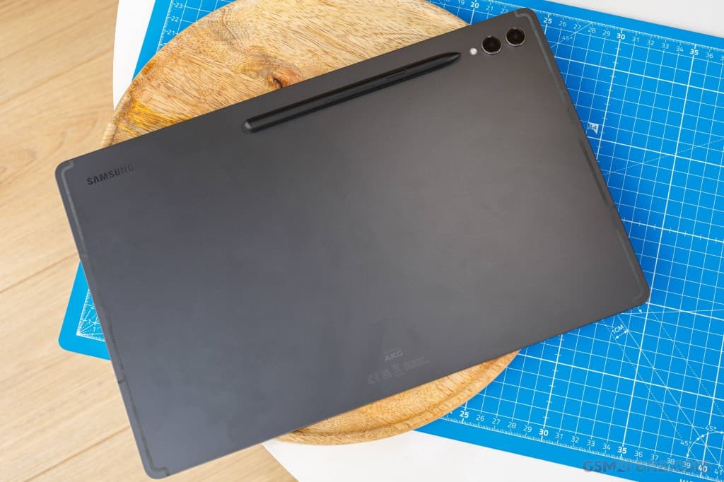 Samsung Galaxy Tab S9 Ultra gallery image 2