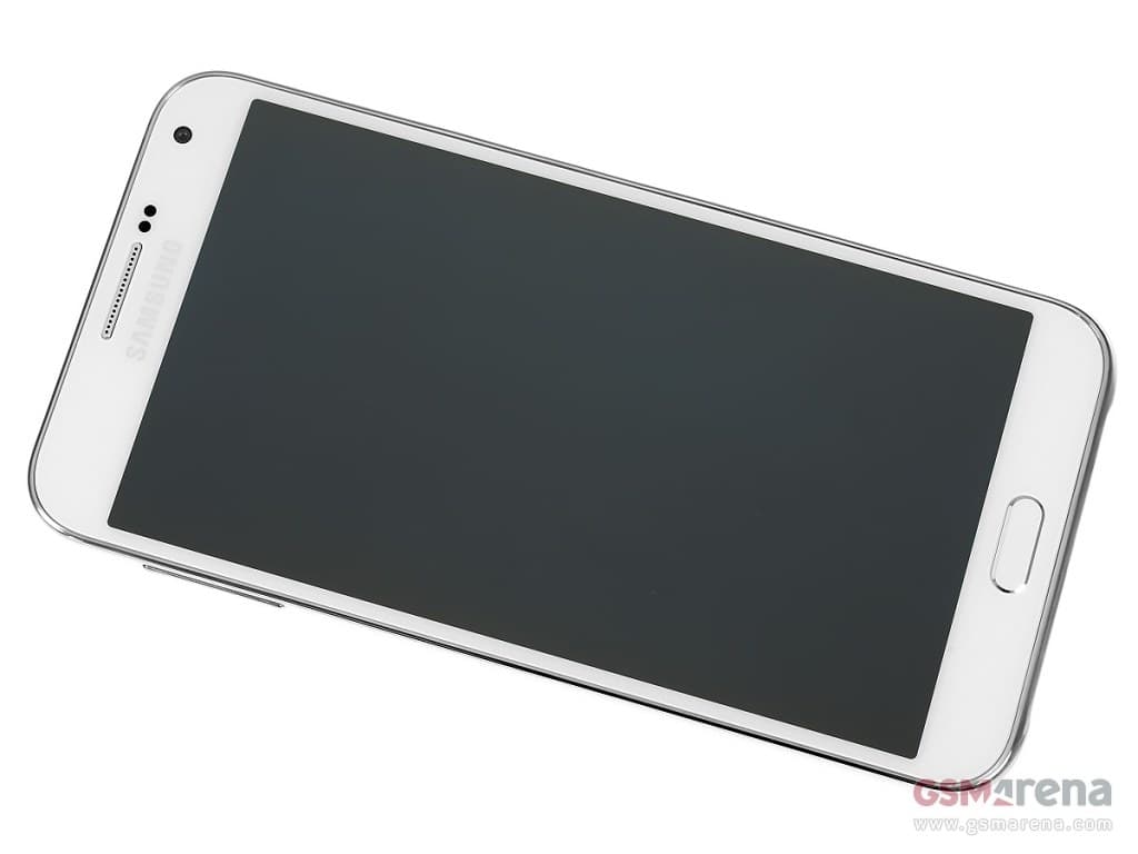 Samsung Galaxy E7 gallery image 3
