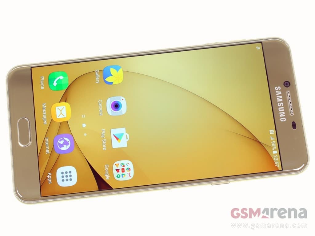 Samsung Galaxy C7 gallery image 3