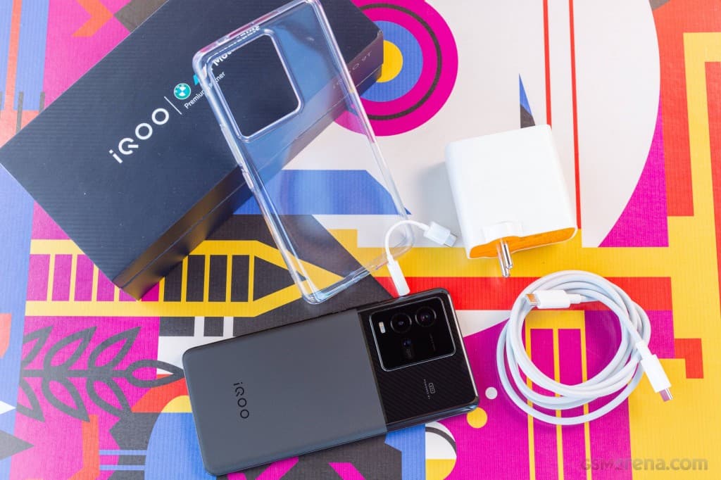 vivo iQOO 9T gallery image 2