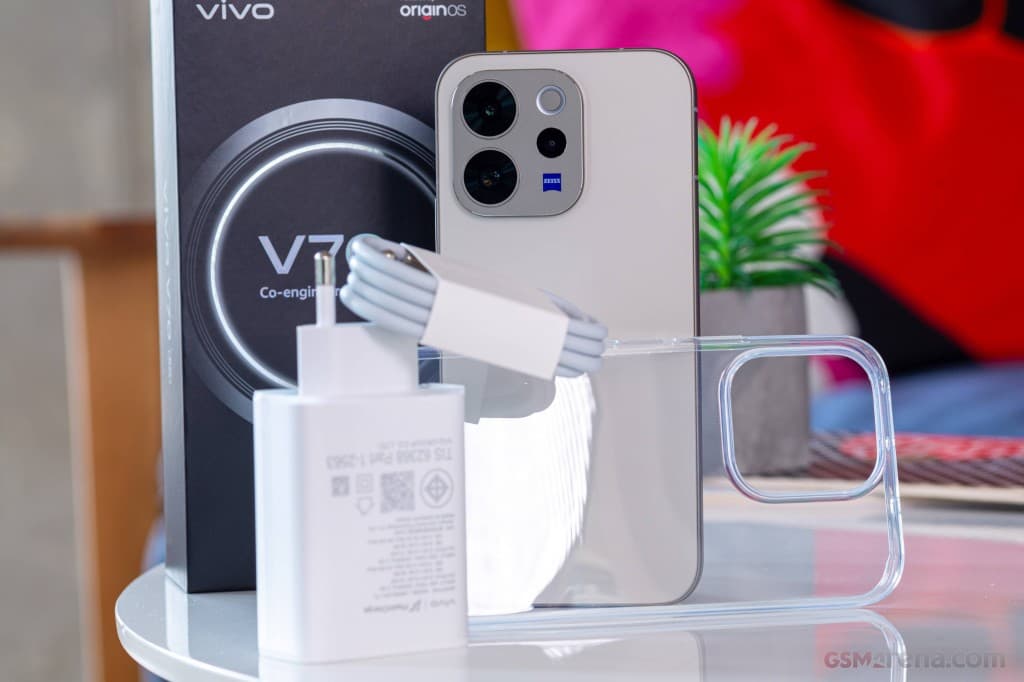 vivo V70 gallery image 3