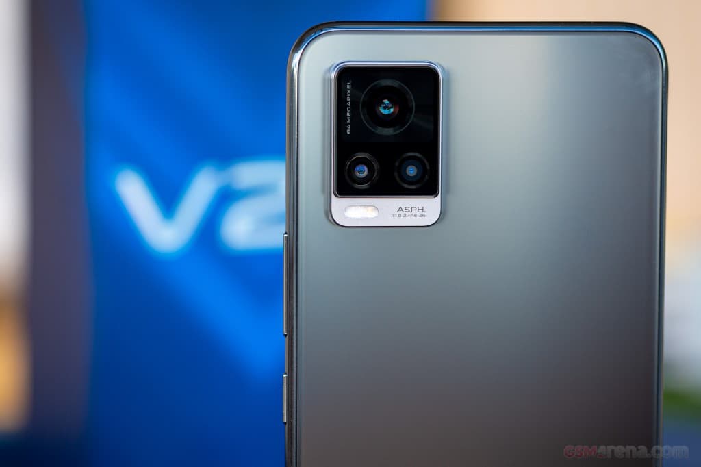 vivo V20 gallery image 2