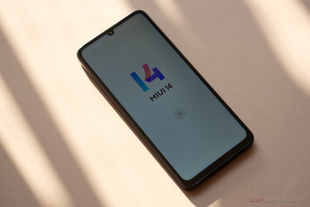 Xiaomi Poco M6 gallery image 3