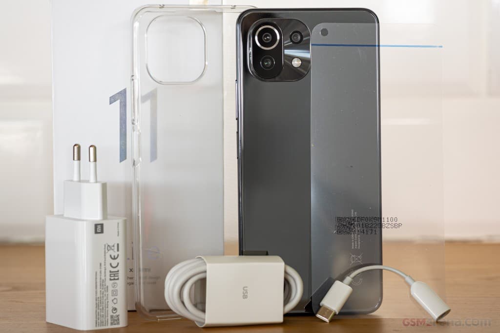 Xiaomi Mi 11 Lite gallery image 2