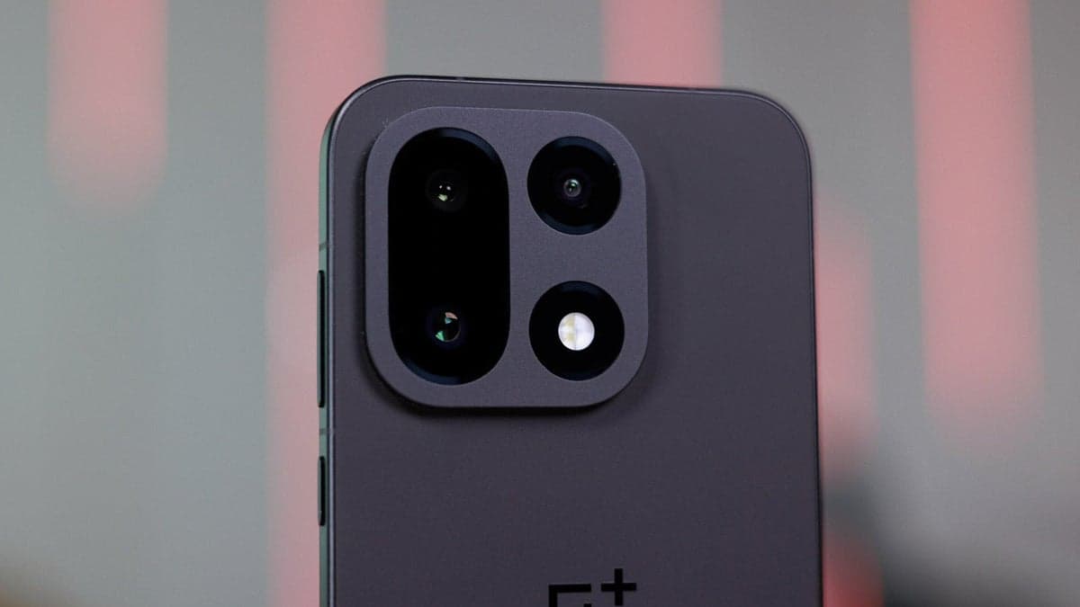 Concerns have been raised about the camera quality of the OnePlus 15.