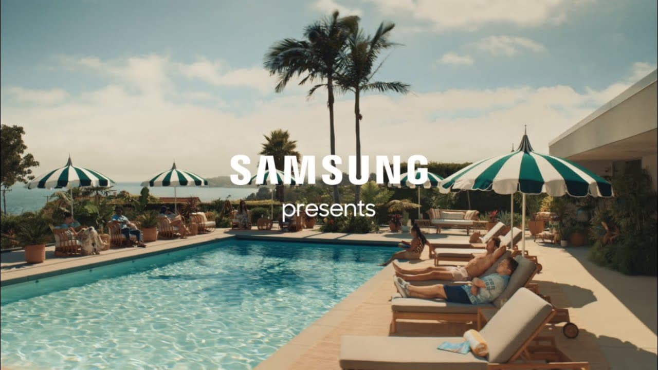 Samsung released a new ad that mocks Apple. image 2