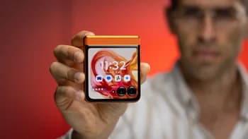 Awards have been given out for the best smartphones of 2025. image 14