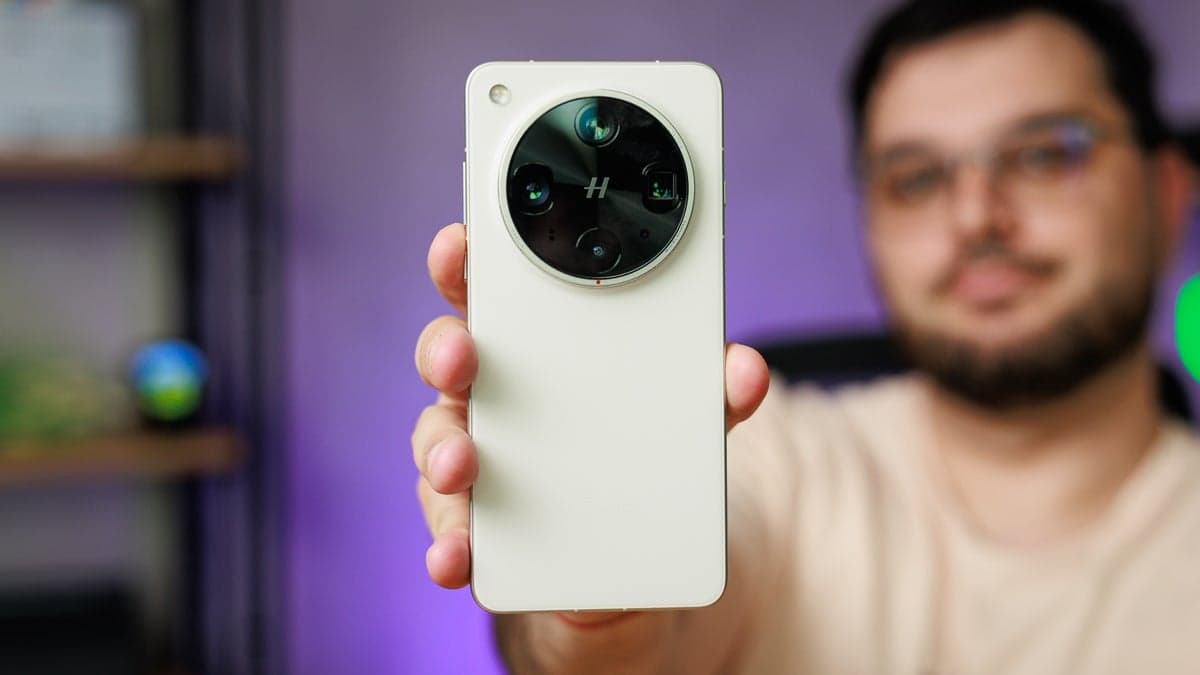 Oppo's upcoming flagship phones are rumored to feature impressive cameras and large batteries, but their availability is uncertain.