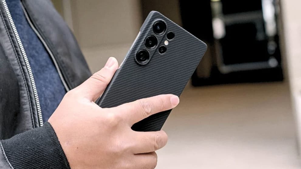 A leaked case suggests potential design and feature upgrades for Samsung's upcoming Galaxy S26 Ultra.