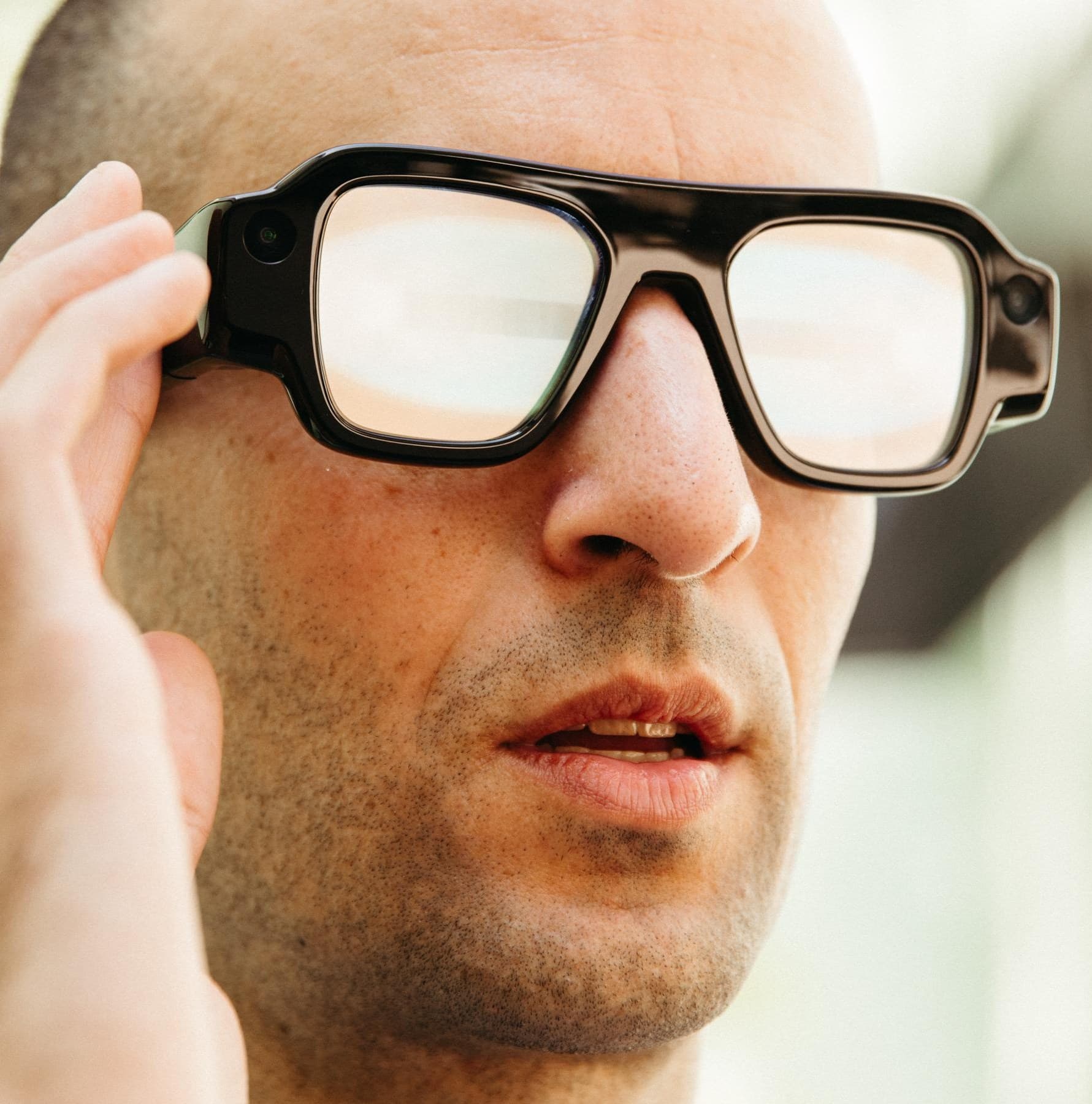 I wore Snap’s $2,200 smart glasses - theverge.com image 3