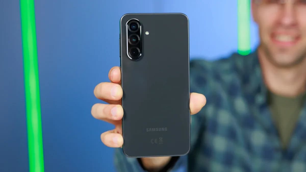 Samsung is rumored to be significantly improving the performance of one of its popular smartphones.