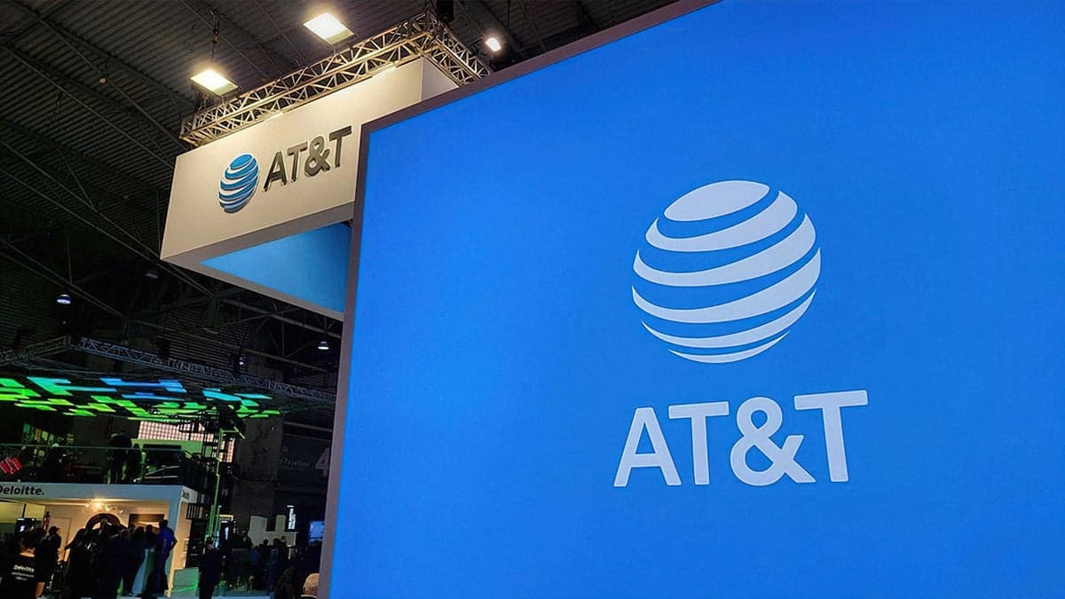 AT&T's "guarantee" ads have been criticized for misleading consumers.