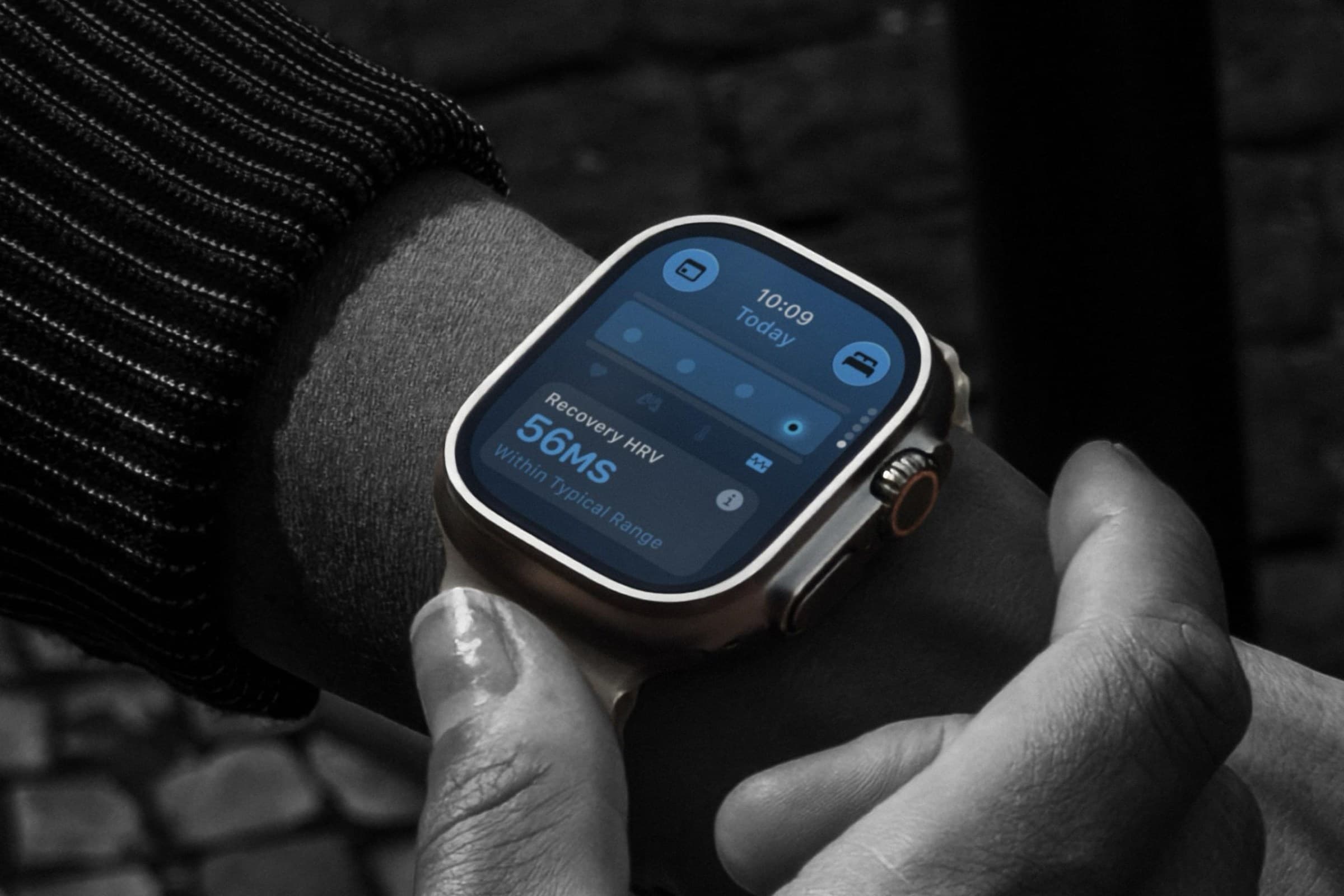 The Apple Watch Ultra 4 is ready for the new Siri - The Verge image 3