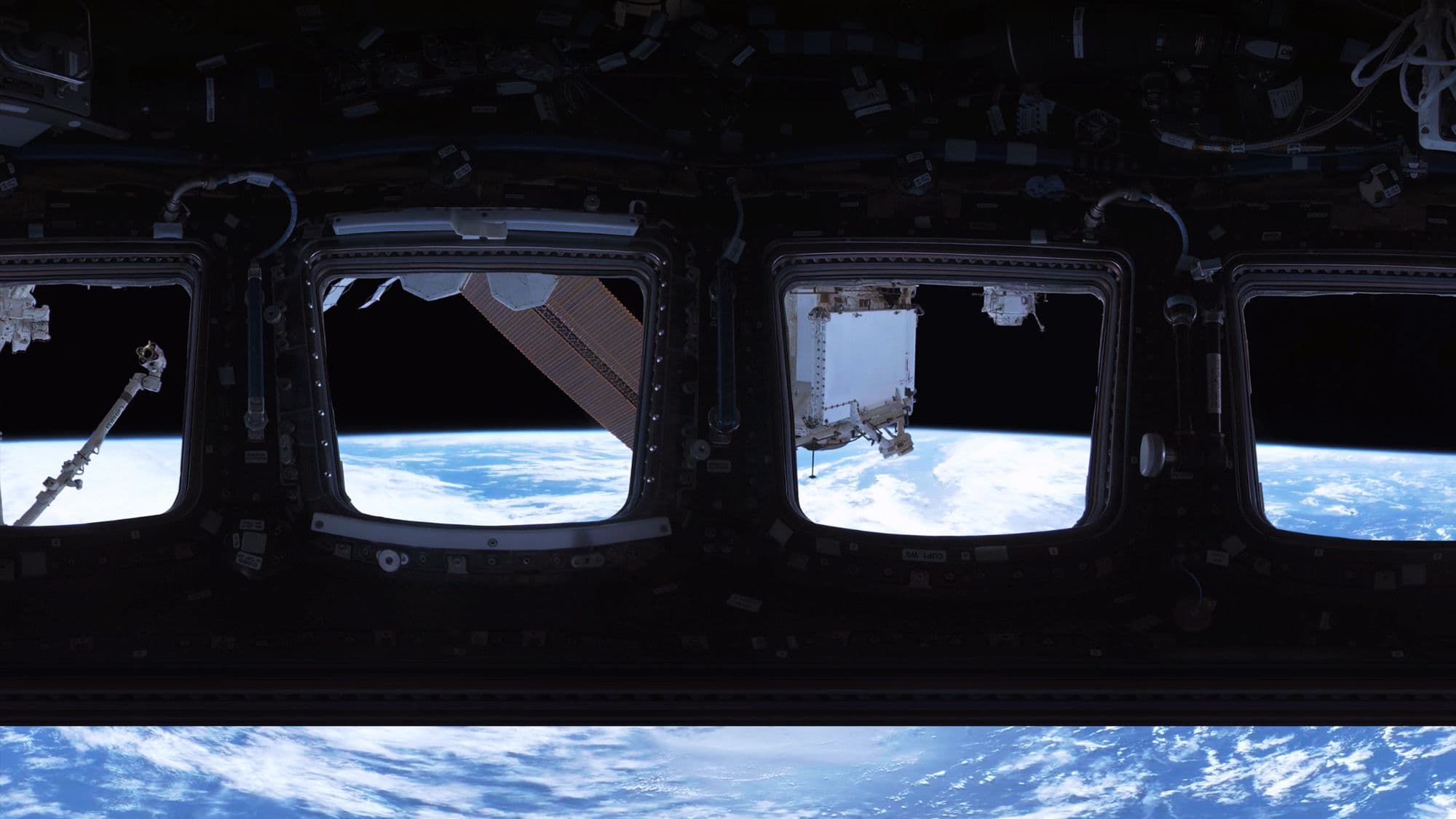 How will NASA's astronaut training hub change with commercial space stations? - Space image 3