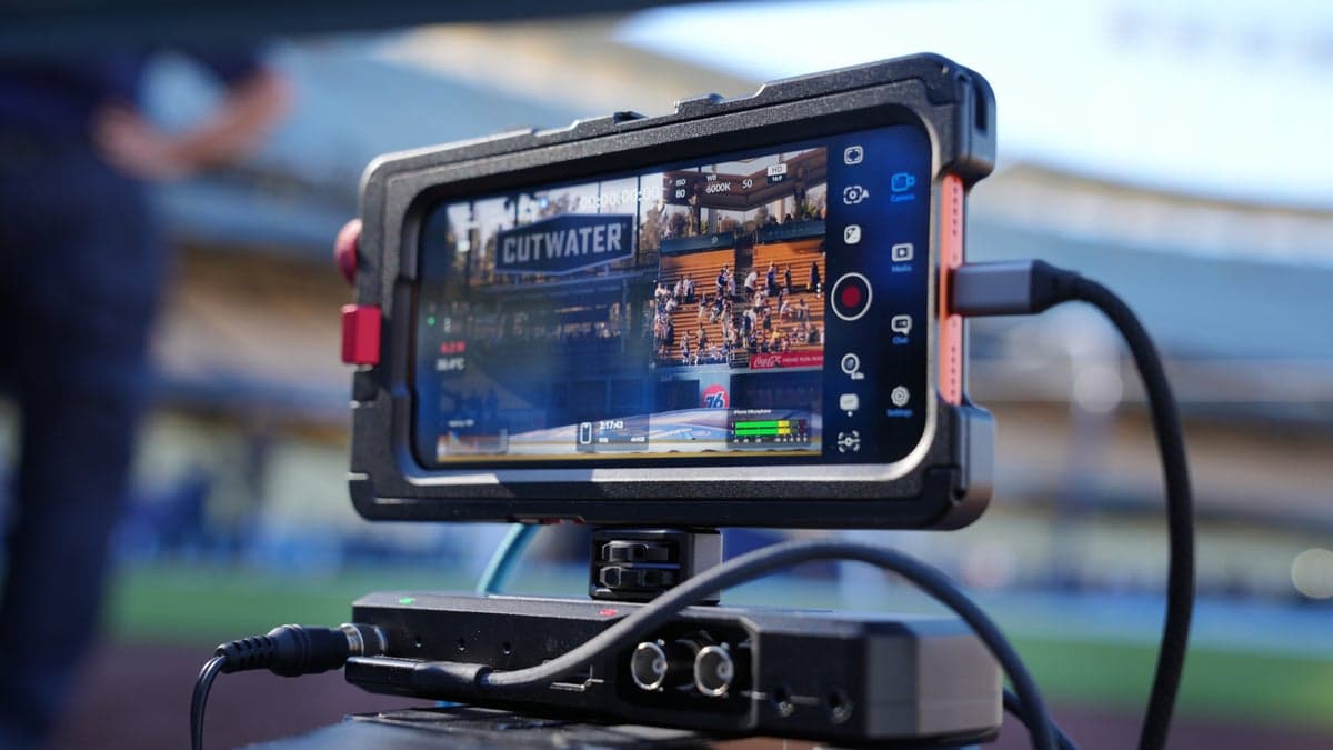 Apple may be positioning the iPhone 17 Pro as a high-quality live broadcasting camera.