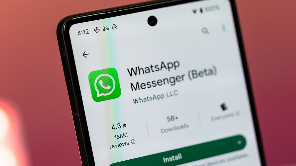 WhatsApp is introducing a feature to help users manage storage without deleting their entire chat history.