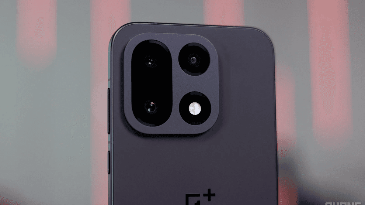 The OnePlus 15 camera is reportedly underperforming compared to other flagship phones in certain areas.